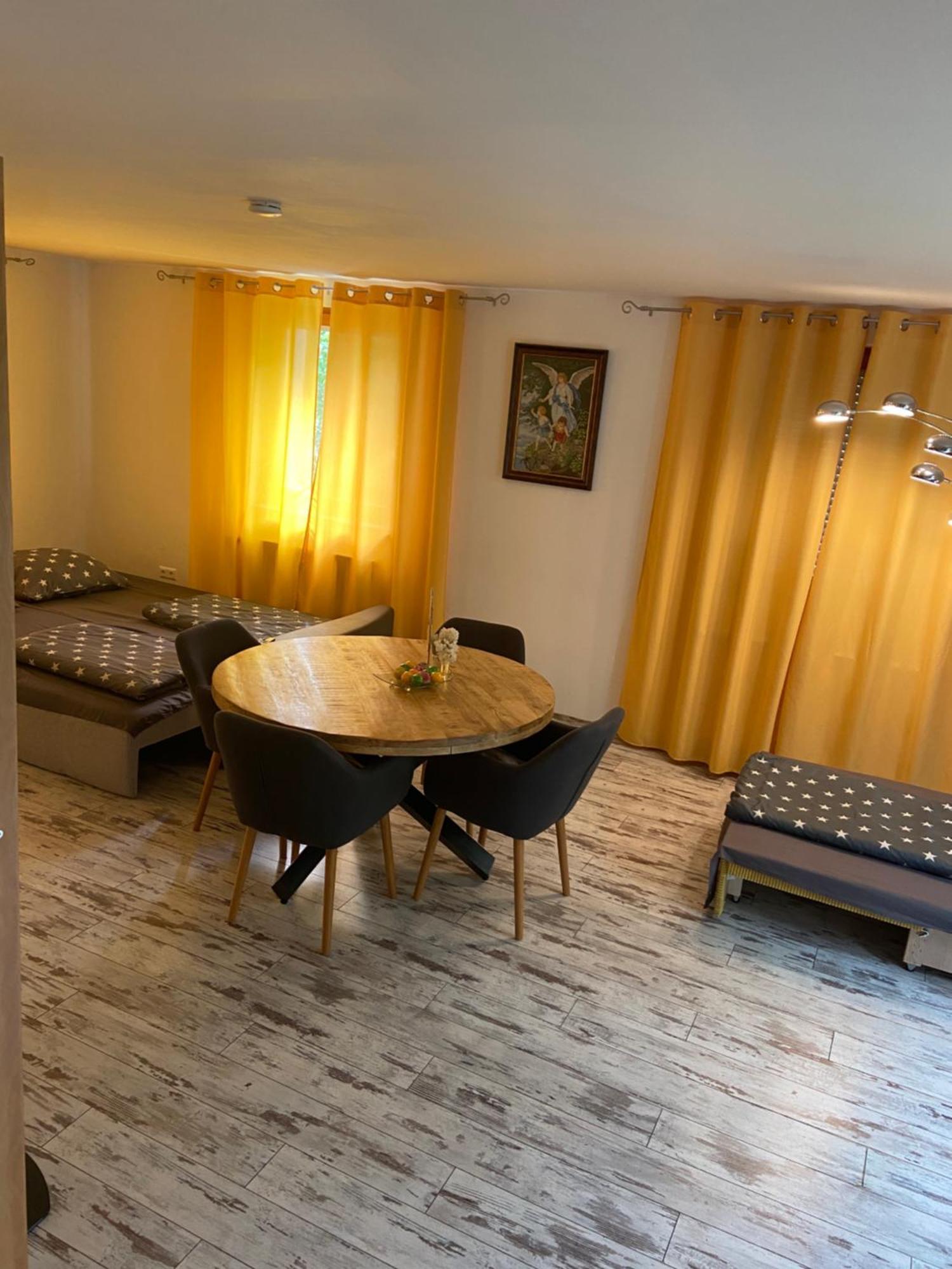 Zirndorf Sweet Home Extérieur photo